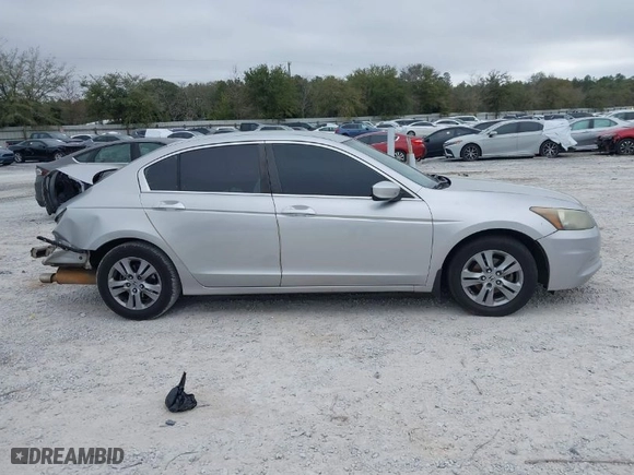 2011 Honda Accord Sdn SE with VIN 1HGCP2F61BA126625, listed as a IAAI auction lot 41706767 with 350,066 mi miles. Bid and sale history available at carsss.com. Image 13.