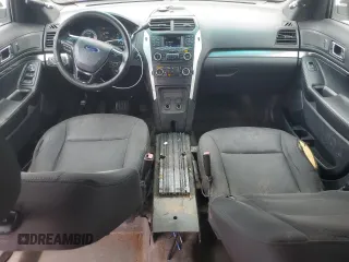 2016 Ford Police Interceptor Utility z VIN 1FM5K8AR2GGB44691, wystawiony jako Copart lot #58399765 z przebiegiem 179 557 mil mil oraz Czysty tytuł • Clean title. Historia ofert i sprzedaży dostępna na DreamBid. Obrazek 8.