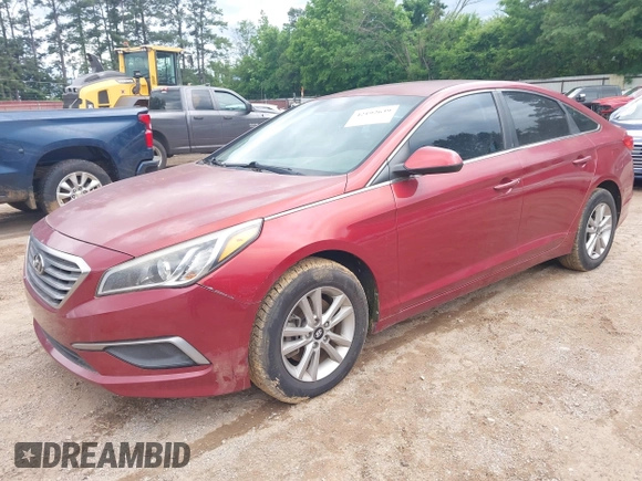 2016 Hyundai Sonata SE with VIN 5NPE24AFXGH424650, listed as a IAAI auction lot 42192639 with 126,632 mi miles and . Bid and sale history available at carsss.com. Image 17.
