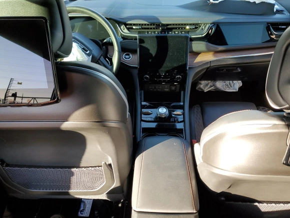 2024 Jeep Grand Cherokee Summit with VIN 1C4RJKET0R8522712, listed as a Copart auction lot 44196325 with Not provided miles and Salvage title. Bid and sale history available at DreamBid. Image 8.