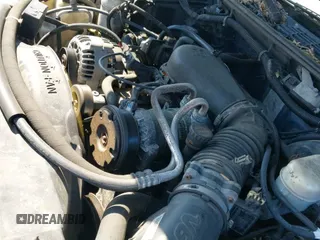 2003 Chevrolet S-10 LS с VIN 1GCDT19X438161956, выставлен на аукционе IAAI как лот 41870356 с пробегом 77 079 миль миль и . История ставок и продаж доступна на DreamBid. Изображение 19.