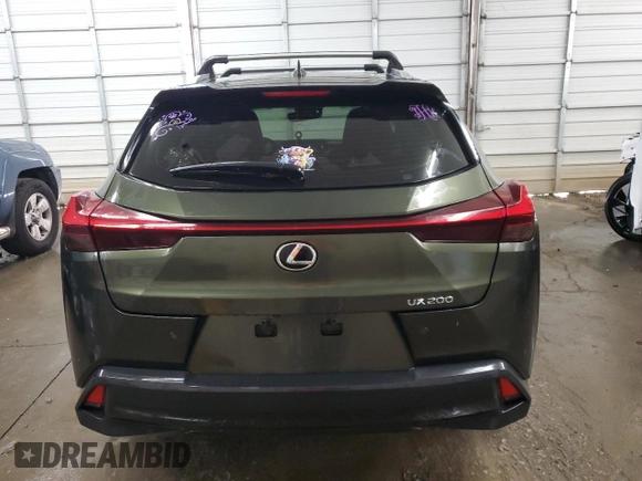 2019 Lexus UX 200 with VIN JTHY3JBH2K2019447, listed as a Copart auction lot 60448565 with 122,586 mi miles and Salvage title. Bid and sale history available at DreamBid. Image 6.