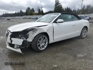 2011 Audi A5 Premium z VIN WAUAFAFHXBN019664, wystawiony jako Copart lot #51015575 z przebiegiem 98 078 mil mil oraz Szkoda całkowita • Salvage title. Historia ofert i sprzedaży dostępna na DreamBid. Obrazek 1.