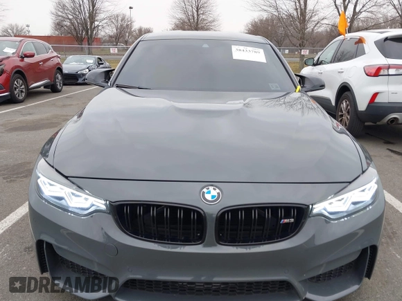 2018 BMW M3 z VIN WBS8M9C54J5K99251, wystawiony jako IAAI lot #38433789 z przebiegiem 41 081 mil mil oraz . Historia ofert i sprzedaży dostępna na DreamBid. Obrazek 6.