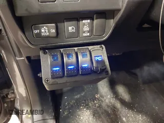 2023 Toyota Tacoma SR с VIN 3TYCZ5AN0PT178013, выставлен на аукционе IAAI как лот 42180865 с пробегом 19 355 миль миль и . История ставок и продаж доступна на DreamBid. Изображение 18.
