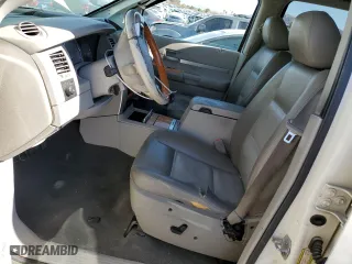2008 Chrysler Aspen Limited with VIN 1A8HX58N68F114551, listed as a Copart auction lot 43983425 with 145,013 mi miles and Salvage Title. Bid and sale history available at carsss.com. Image 7.