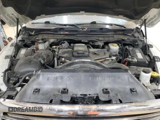 2018 Ram 2500 Limited z VIN 3C6UR5GL9JG213344, wystawiony jako Copart lot #42296735 z przebiegiem 91 813 mil mil oraz Szkoda całkowita • Salvage title. Historia ofert i sprzedaży dostępna na DreamBid. Obrazek 11.