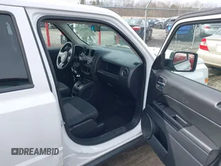 2015 Jeep Patriot Sport with VIN 1C4NJRBBXFD317811, listed as a IAAI auction lot 41579467 with 107,002 mi miles and . Bid and sale history available at carsss.com. Image 5.