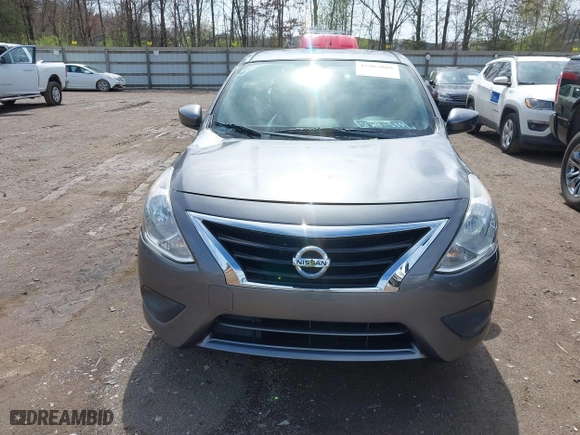 2019 Nissan Versa Sedan SV with VIN 3N1CN7APXKL827919, listed as a IAAI auction lot 41863085 with 100,997 mi miles. Bid and sale history available at carsss.com. Image 19.