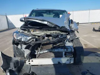 2016 Toyota 4Runner Limited with VIN JTEBU5JR4G5289948, listed as a IAAI auction lot 41929097 with 1 mi miles. Bid and sale history available at carsss.com. Image 12.