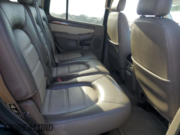 2003 Ford Explorer Eddie Bauer z VIN 1FMZU64K93UC10258, wystawiony jako Copart lot #75002904 z przebiegiem 191 287 mil mil oraz Szkoda całkowita • Salvage title. Historia ofert i sprzedaży dostępna na DreamBid. Obrazek 11.