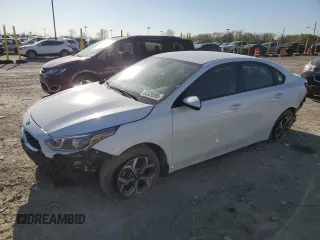 2019 Kia Forte LXS z VIN 3KPF24AD3KE121158, wystawiony jako Copart lot #53329265 z przebiegiem 67 576 mil mil oraz Szkoda całkowita • Salvage title. Historia ofert i sprzedaży dostępna na DreamBid. Obrazek 1.
