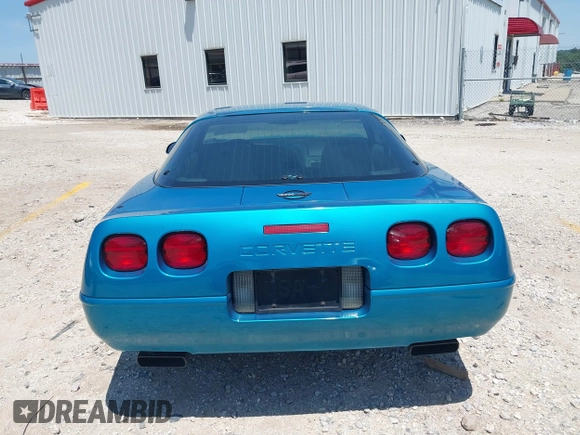 1992 Chevrolet Corvette z VIN 1G1YY23P6N5111770, wystawiony jako IAAI lot #42366542 z przebiegiem 39 505 mil mil oraz . Historia ofert i sprzedaży dostępna na DreamBid. Obrazek 16.