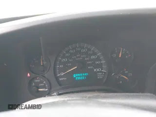 2007 Chevrolet Express Cargo with VIN 1GCGG25V771104970, listed as a IAAI auction lot 41629705 with 235,031 mi miles and . Bid and sale history available at DreamBid. Image 7.