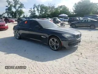 2011 BMW 7 Series 750Li z VIN WBAKB8C52BCY65687, wystawiony jako Copart lot #52441335 z przebiegiem Nie podano mil oraz Nie do naprawy • Non repairable. Historia ofert i sprzedaży dostępna na DreamBid. Obrazek 11.