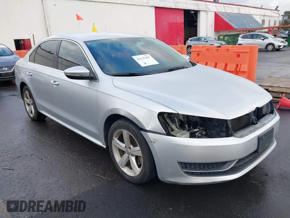 2012 Volkswagen Passat SE с VIN 1VWBP7A31CC049763, выставлен на аукционе IAAI как лот 41135187 с пробегом 188 966 миль миль и . История ставок и продаж доступна на DreamBid. Изображение 1.
