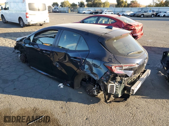 2020 Toyota Corolla Hatchback XSE with VIN JTNC4RBE3L3079340, listed as a Copart auction lot 79960214 with 56,119 mi miles and Salvage Title. Bid and sale history available at carsss.com. Image 2.