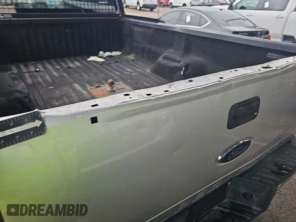 2013 Ford F-250 XL with VIN 1FT7X2BT6DEB36591, listed as a IAAI auction lot 42229607 with 330,968 mi miles and . Bid and sale history available at DreamBid. Image 1.