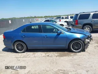 2010 Ford Fusion SE with VIN 3FAHP0HG0AR384398, listed as a IAAI auction lot 41978016 with 206,243 mi miles and . Bid and sale history available at DreamBid. Image 14.