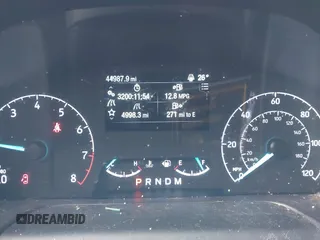 2023 Ford Transit Cargo z VIN 1FTBR3X86PKA19968, wystawiony jako IAAI lot #41587524 z przebiegiem 44 987 mil mil oraz . Historia ofert i sprzedaży dostępna na DreamBid. Obrazek 7.