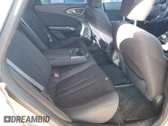 2015 Chrysler 200 Limited with VIN 1C3CCCAB3FN600761, listed as a Copart auction lot 80782474 with 235,925 mi miles and Salvage Title. Bid and sale history available at carsss.com. Image 10.