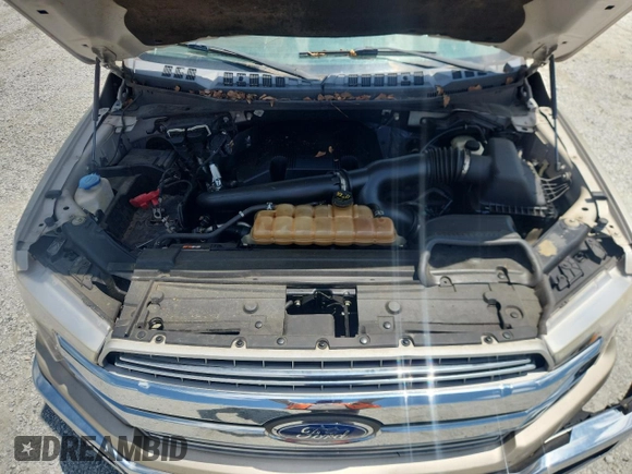 2018 Ford F-150 XL with VIN 1FTEW1EG7JKC13467, listed as a Copart auction lot 63452445 with 239,484 mi miles and Clean title. Bid and sale history available at DreamBid. Image 11.