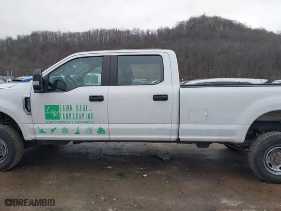 2019 Ford Super Duty F-250 SRW XL with VIN 1FT7W2B60KEE72179, listed as a IAAI auction lot 41115656 with 91,331 mi miles. Bid and sale history available at carsss.com. Image 14.