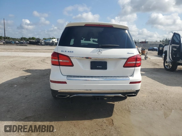 2017 Mercedes-Benz GLS 450 z VIN 4JGDF6EE4HA909349, wystawiony jako Copart lot #55535535 z przebiegiem 57 360 mil mil oraz Szkoda całkowita • Salvage title. Historia ofert i sprzedaży dostępna na DreamBid. Obrazek 6.