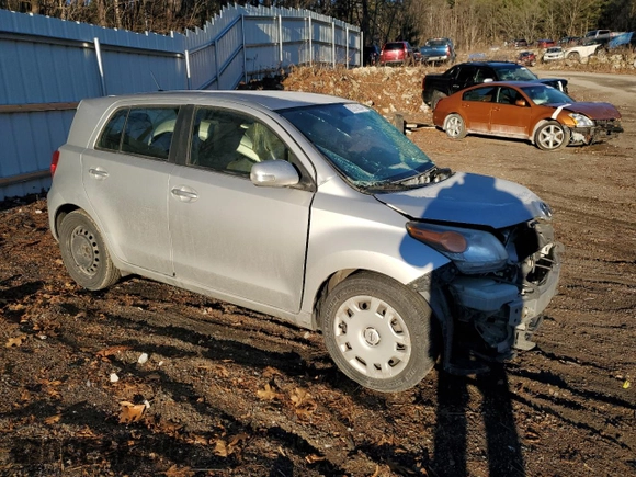 2013 Scion xD with VIN JTKKUPB44D1033517, listed as a Copart auction lot 82019834 with 0 mi miles and Salvage Title. Bid and sale history available at carsss.com. Image 4.