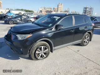 2018 Toyota RAV4 XLE with VIN 2T3WFREV2JW472232, listed as a Copart auction lot 52464025 with 131,421 mi miles and Salvage Title. Bid and sale history available at carsss.com. Image 1.