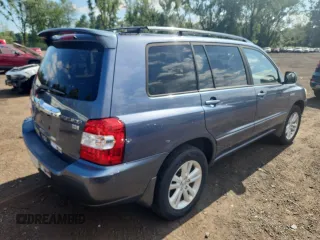 2006 Toyota Highlander with VIN JTEEW21A560020188, listed as a Copart auction lot 66168215 with 272,688 mi miles and Salvage title. Bid and sale history available at DreamBid. Image 3.