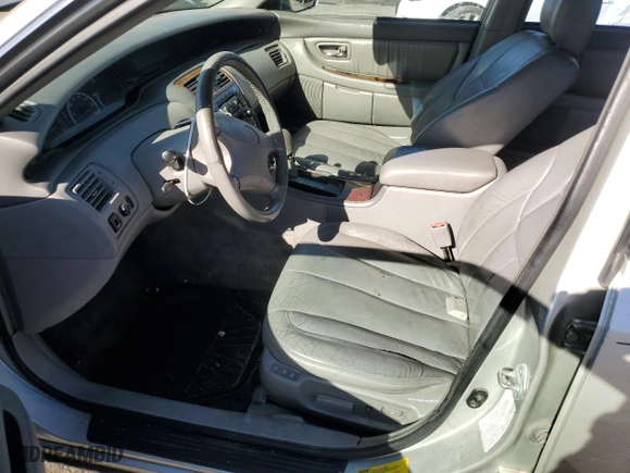 2001 Toyota Avalon XL w/Bucket Seats with VIN 4T1BF28B51U133805, listed as a Copart auction lot 41880925 with 168,328 mi miles and Salvage Title. Bid and sale history available at carsss.com. Image 7.