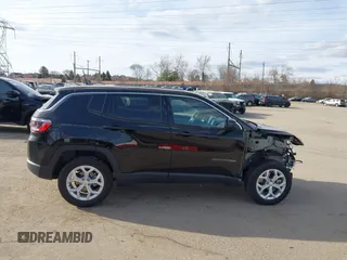 2024 Jeep Compass Sport with VIN 3C4NJDAN0RT131983, listed as a IAAI auction lot 41628275 with 6,283 mi miles and . Bid and sale history available at DreamBid. Image 13.