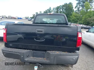 2008 Ford F-250 XL с VIN 1FTSX21R78EC45325, выставлен на аукционе IAAI как лот 42511545 с пробегом 157 755 миль миль и . История ставок и продаж доступна на DreamBid. Изображение 17.