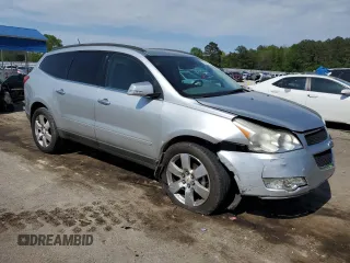 2012 Chevrolet Traverse 1LT with VIN 1GNKRGED5CJ317488, listed as a Copart auction lot 52741925 with 163,422 mi miles and Salvage Title. Bid and sale history available at DreamBid. Image 4.