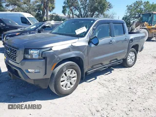 2022 Nissan Frontier SV z VIN 1N6ED1EJ4NN682356, wystawiony jako IAAI lot #41778467 z przebiegiem 26 055 mil mil oraz . Historia ofert i sprzedaży dostępna na DreamBid. Obrazek 2.