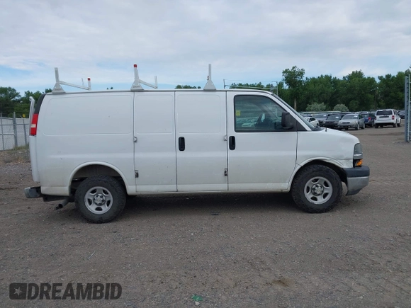 2008 Chevrolet Express Cargo with VIN 1GCFG154781194443, listed as a IAAI auction lot 42496633 with 192,497 mi miles and . Bid and sale history available at DreamBid. Image 13.