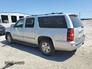 2010 Chevrolet Suburban LT with VIN 1GNUCJE07AR268765, listed as a Copart auction lot 56486185 with 237,731 mi miles and Clean title. Bid and sale history available at DreamBid. Image 2.