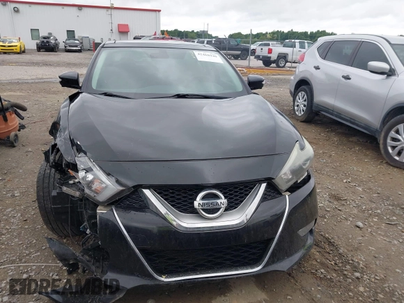 2016 Nissan Maxima SL with VIN 1N4AA6AP5GC413627, listed as a IAAI auction lot 42468940 with 209,558 mi miles and . Bid and sale history available at DreamBid. Image 12.