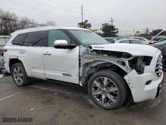 2023 Toyota Sequoia SR5 with VIN 7SVAAABAXPX007350, listed as a Copart auction lot 44490015 with 23,827 mi miles and Salvage Title. Bid and sale history available at carsss.com. Image 4.