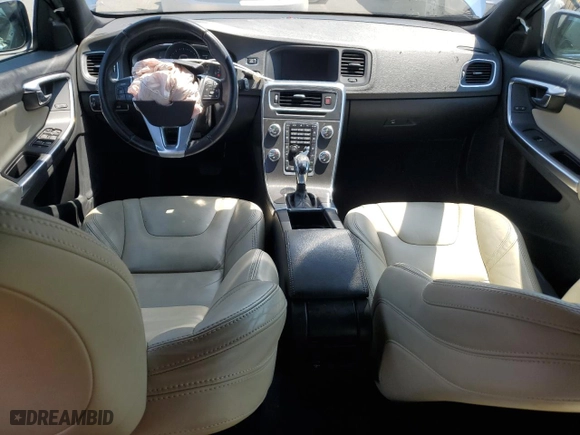 2015 Volvo V60 T5 Drive-E Premier with VIN YV140MEK2F1234446, listed as a Copart auction lot 64324364 with 82,064 mi miles and Salvage Title. Bid and sale history available at carsss.com. Image 8.
