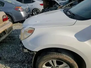 2012 Chevrolet Equinox LS with VIN 2GNALBEK7C6364758, listed as a Copart auction lot 48523285 with 176,237 mi miles and Salvage Title. Bid and sale history available at DreamBid. Image 12.