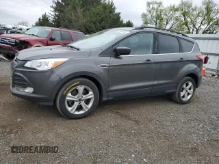 2016 Ford Escape SE with VIN 1FMCU9GX1GUA02833, listed as a Copart auction lot 53895025 with 151,362 mi miles and Salvage Title. Bid and sale history available at carsss.com. Image 1.