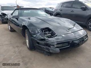 1995 Chevrolet Corvette with VIN 1G1YY32P7S5116530, listed as a IAAI auction lot 41284231 with 81,391 mi miles. Bid and sale history available at carsss.com. Image 1.