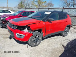 2018 Jeep Compass Trailhawk with VIN 3C4NJDDB4JT336745, listed as a IAAI auction lot 41898924 with 94,471 mi miles and . Bid and sale history available at carsss.com. Image 17.