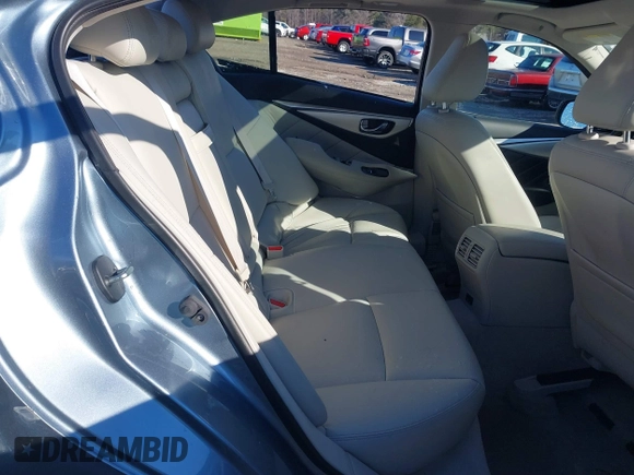 2020 Infiniti Q50 Luxe with VIN JN1EV7AP6LM201347, listed as a IAAI auction lot 41541566 with 29,697 mi miles and . Bid and sale history available at DreamBid. Image 8.