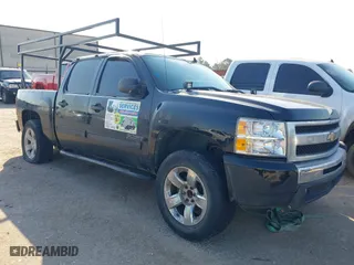 2011 Chevrolet Silverado 1500 LS with VIN 3GCPKREAXBG351026, listed as a IAAI auction lot 41682364 with 137,051 mi miles. Bid and sale history available at carsss.com. Image 1.