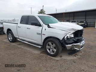 2018 Ram 1500 Harvest z VIN 1C6RR7GTXJS311941, wystawiony jako IAAI lot #41452259 z przebiegiem 38 115 mil mil oraz . Historia ofert i sprzedaży dostępna na DreamBid. Obrazek 1.