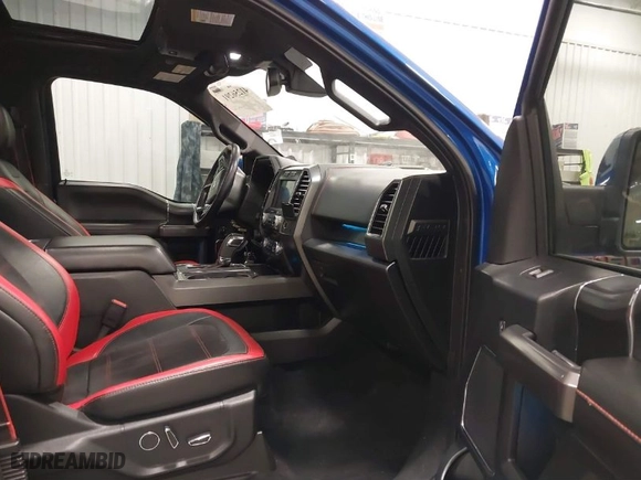 2017 Ford F-150 XL with VIN 1FTEW1EG3HFB09402, listed as a IAAI auction lot 41256291 with 117,731 mi miles. Bid and sale history available at carsss.com. Image 5.