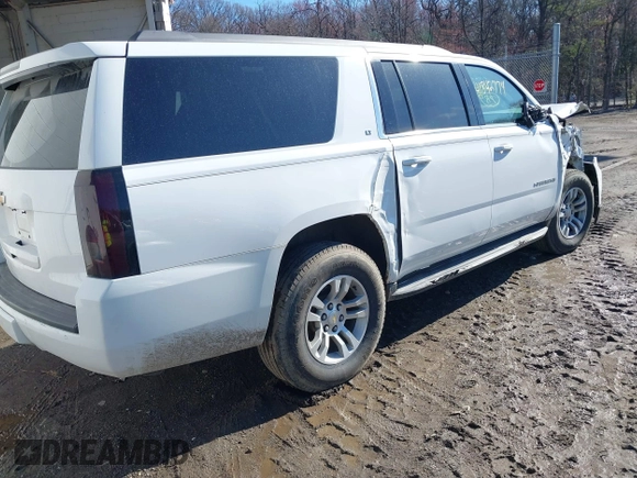 2016 Chevrolet Suburban LT with VIN 1GNSKHKCXGR206948, listed as a IAAI auction lot 41842774 with 190,935 mi miles. Bid and sale history available at carsss.com. Image 4.